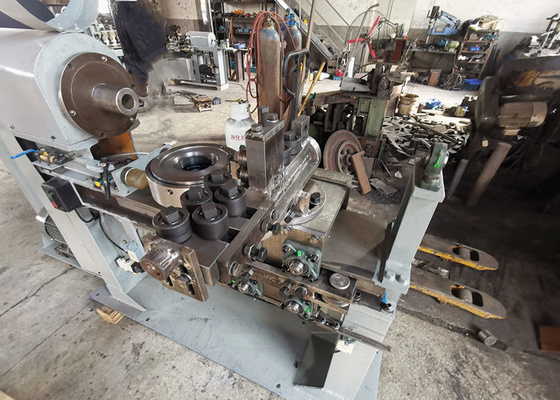 Coupe à grande vitesse de Brad Nail Making Machine Automatic de rondelle à ressort